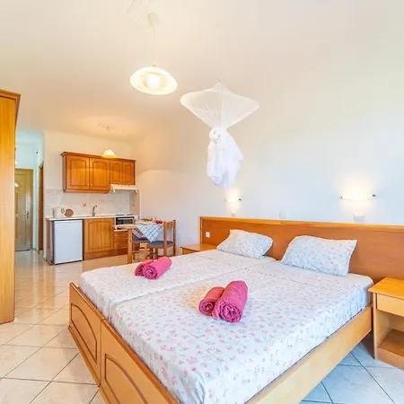 Giannis 5 Arillas (Corfu)