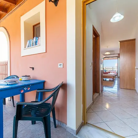 Apartment Giannis 5 *